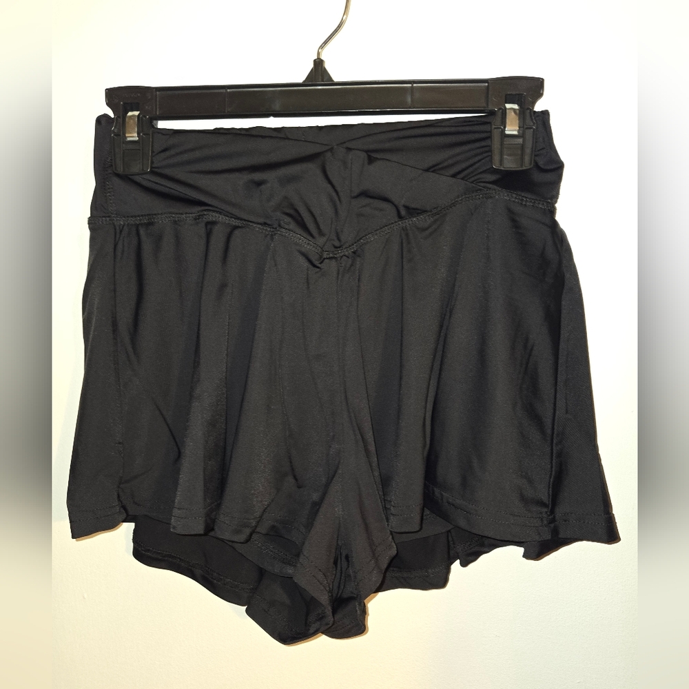 SHEIN Black Athletic Skort Shorts with V-Waist